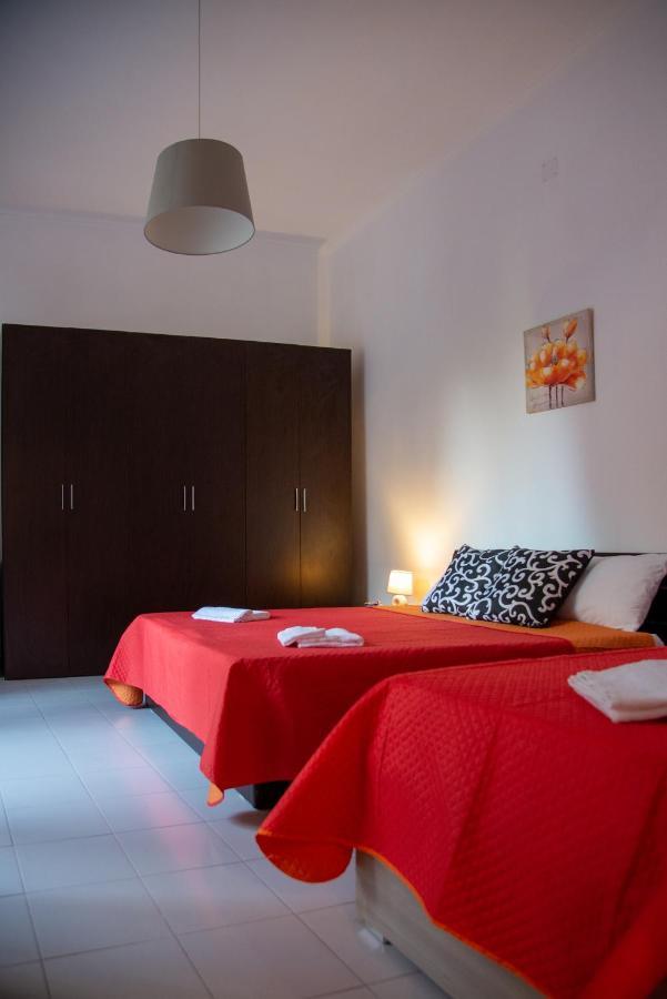Domus Anticaglia By Domusextra Apartment Naples Exterior photo